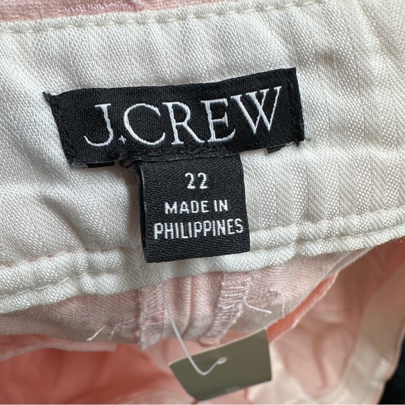 J Crew Pleated 9" trouser shorts cotton blend Size 22 Ladies Delicate Bloom NWT - Picture 6 of 11